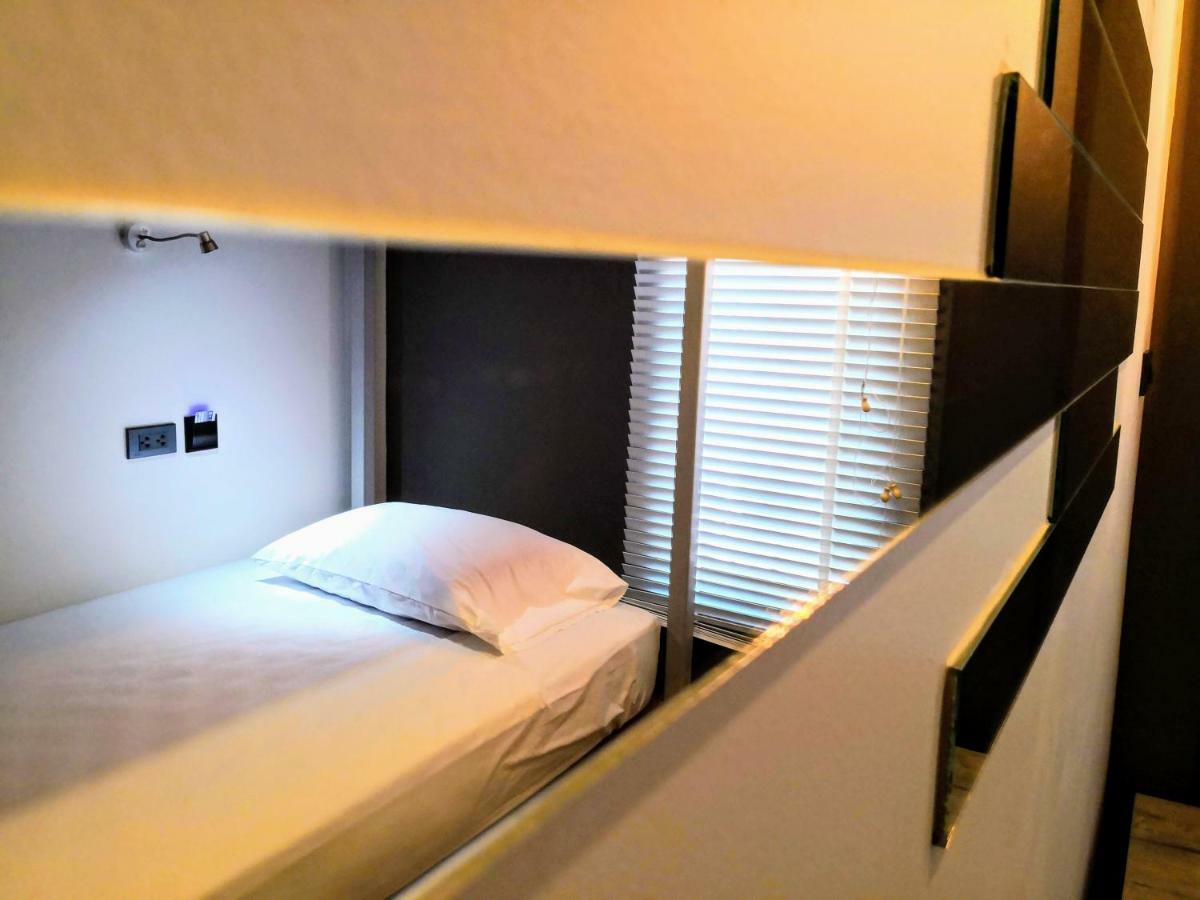Asleep By Lantana Hostel Pattaya Exterior photo