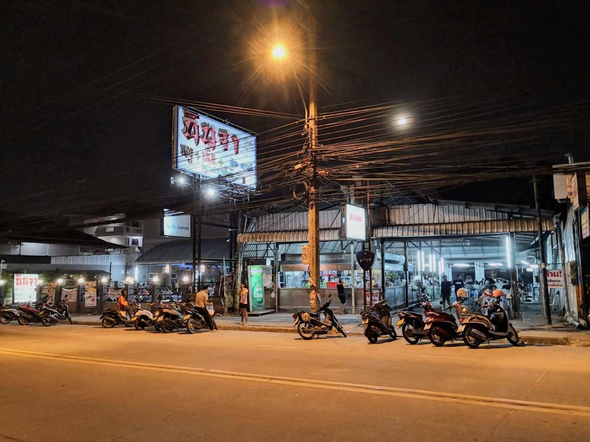 Asleep By Lantana Hostel Pattaya Exterior photo